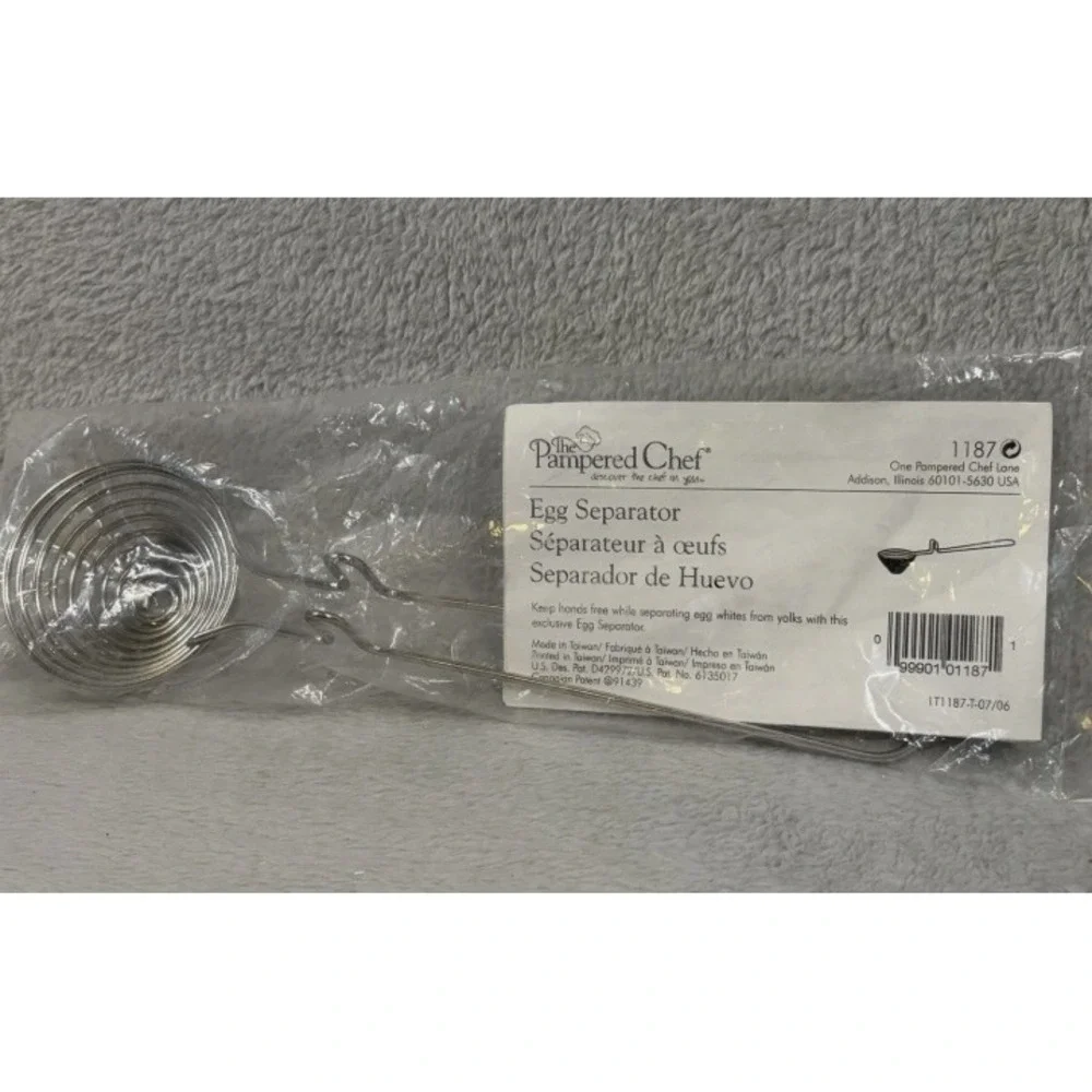 New Pampered Chef Egg Separator #1187 Stainless Spiral NIP